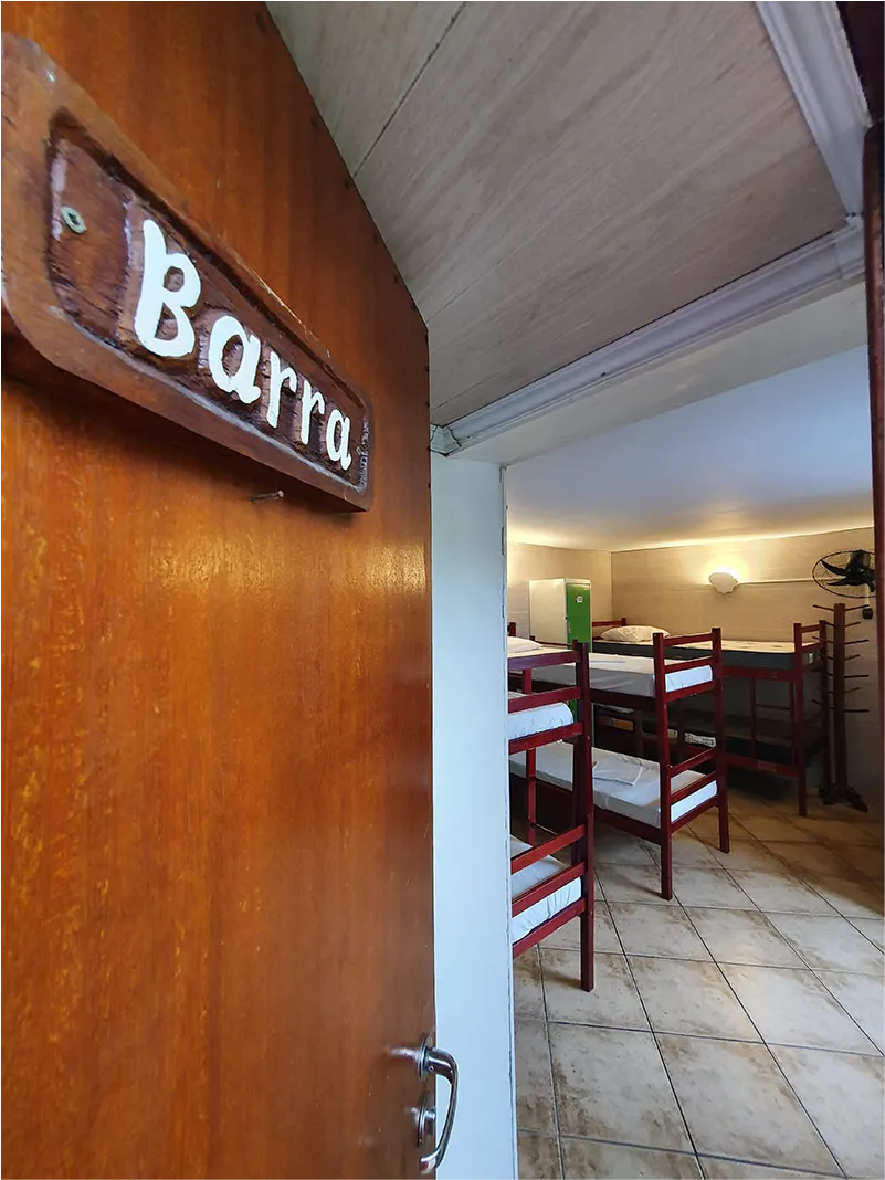 quarto-compartilhado_barra-01